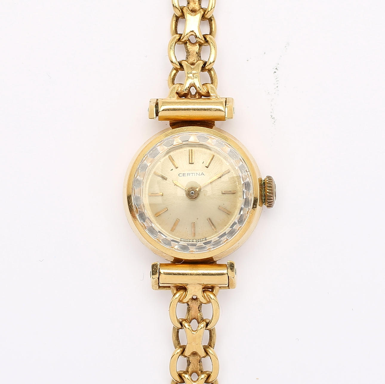 ARMBANDSUR MED ARMBAND, 18K, Certina. Totalvikt ca 20,9 g.