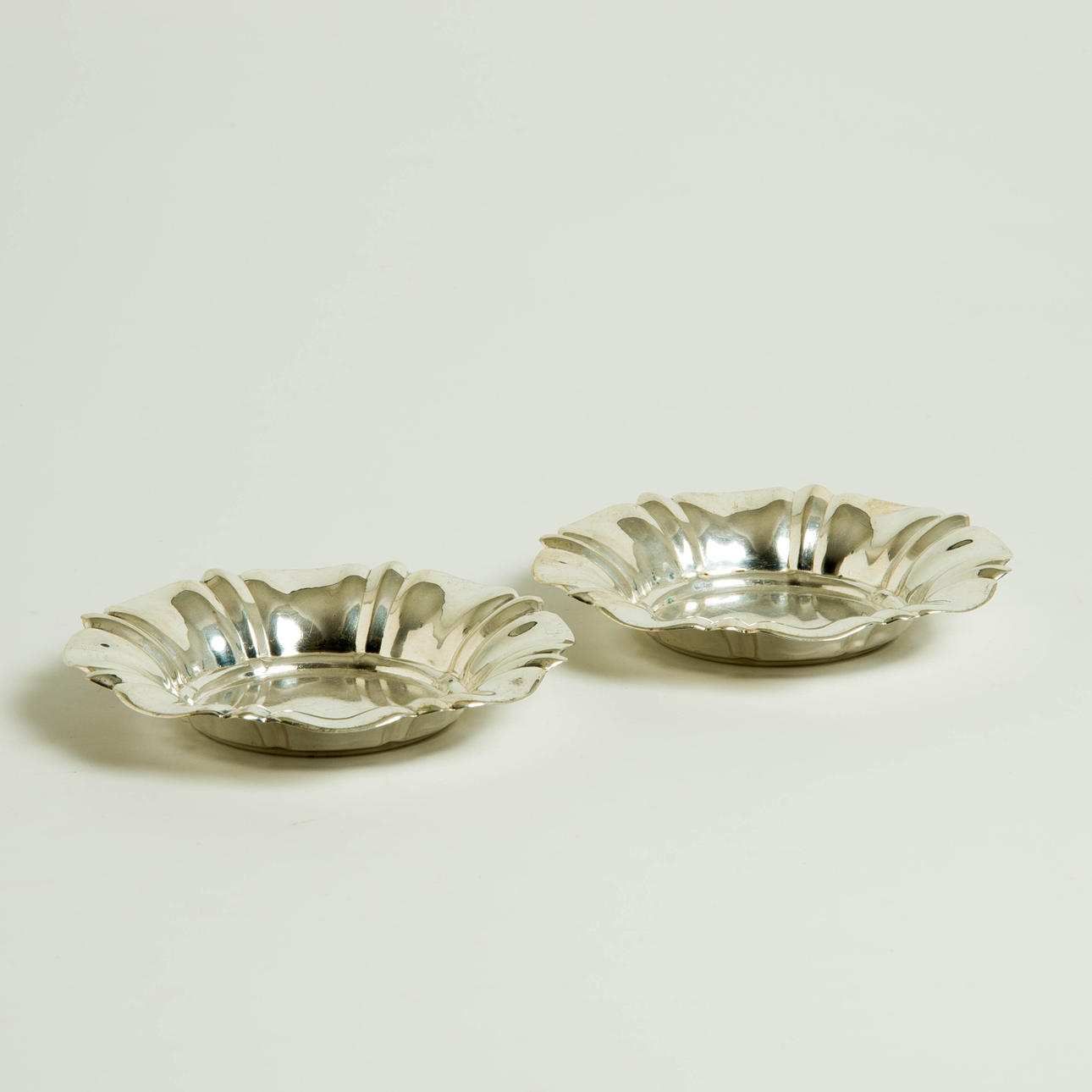 FAT, 1 par, utländskt silver, rokokostil.