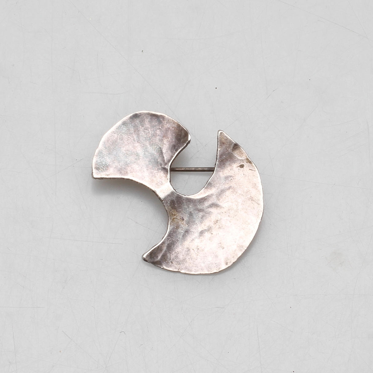 BROSCH, silver, Rey Urban, 1977.