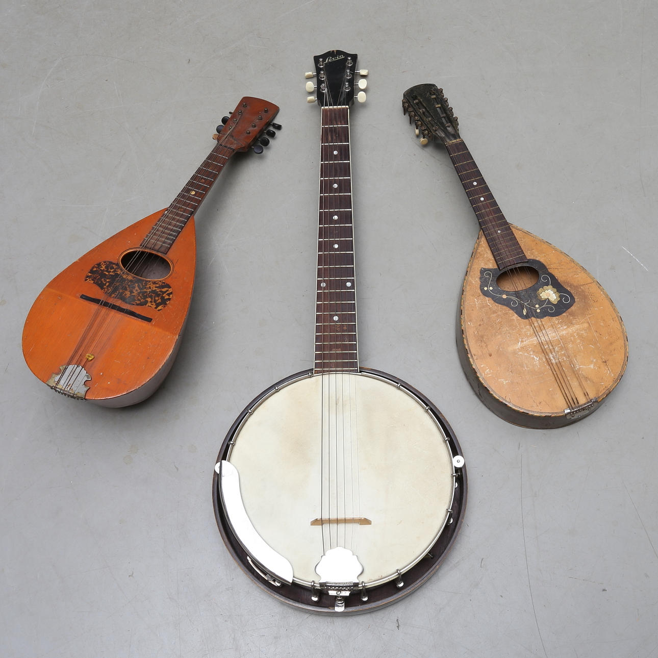 MANDOLINER samt BANJO, 3 delar, bl a Levin.
