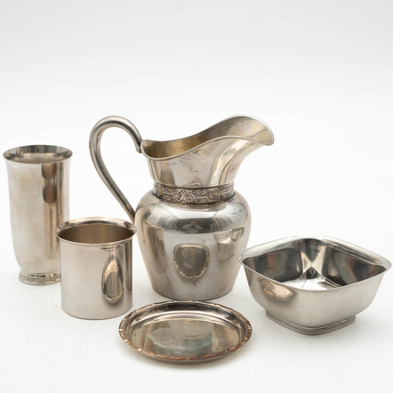 SILVERFÖREMÅL. Stämplade 1900-tal (5st).