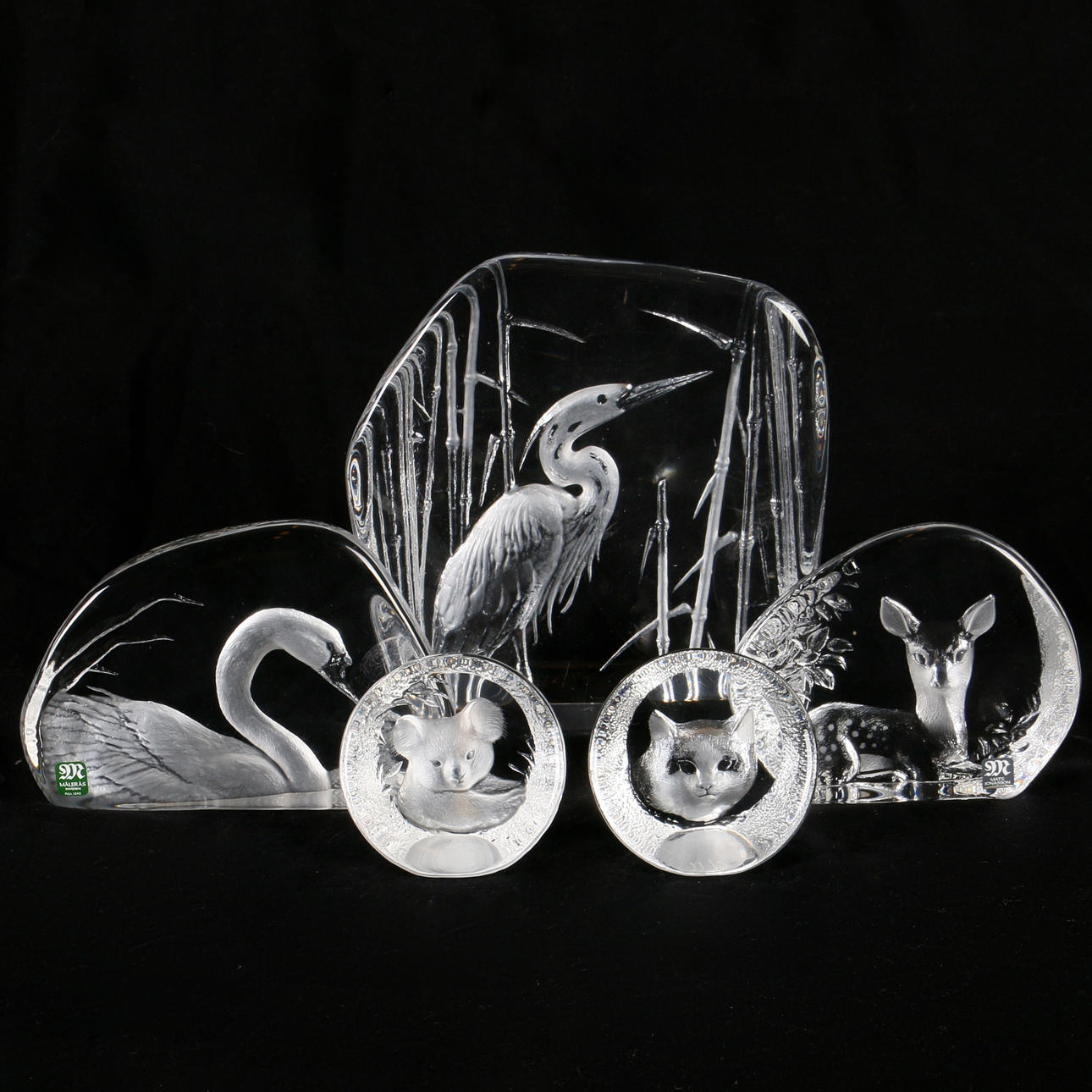 GLASBLOCK, 5 st. Delvis Mats Jonasson, Målerås, signerade.