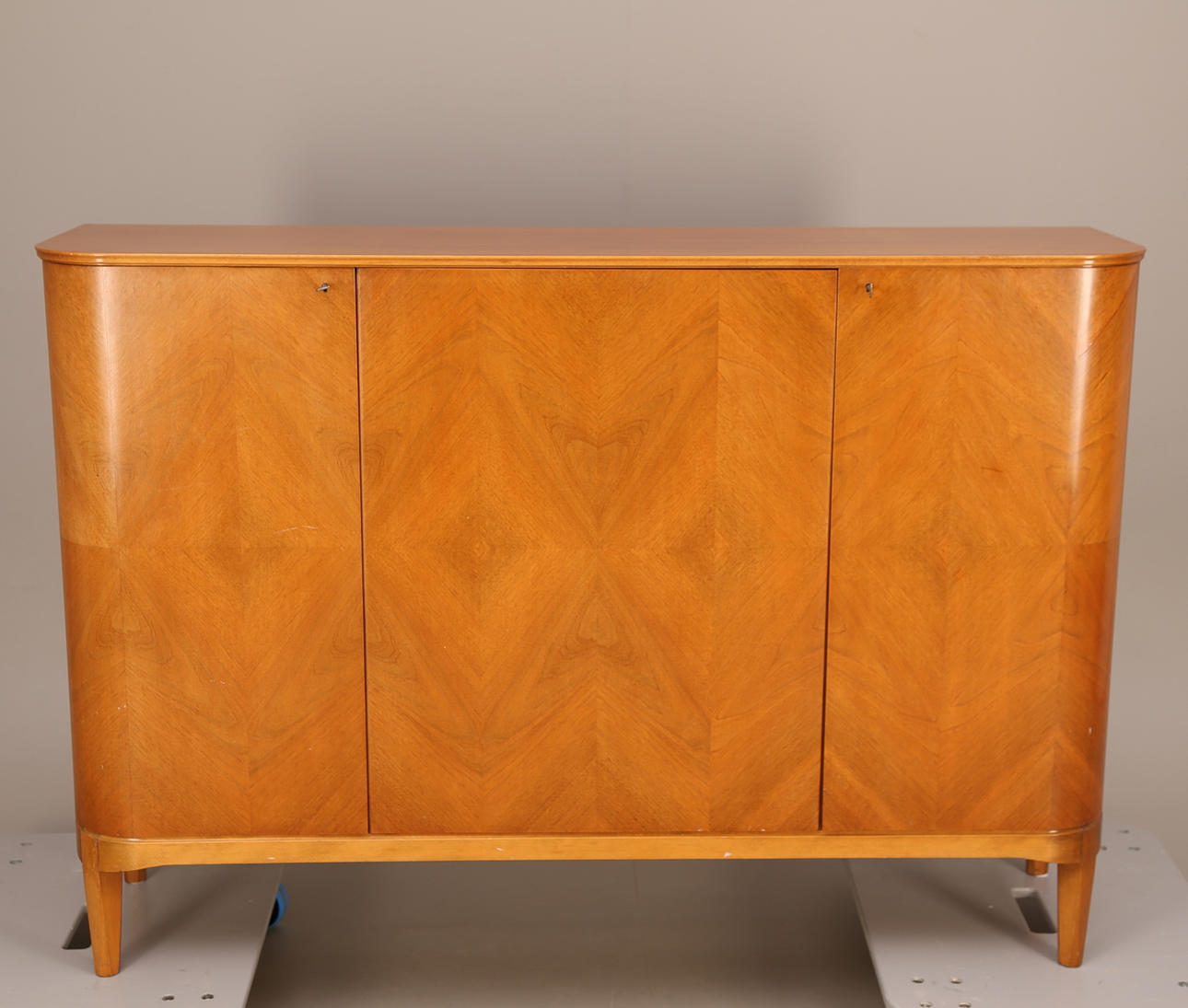 SKÅP, rundade hörn, Bodafors, 1900-tal.