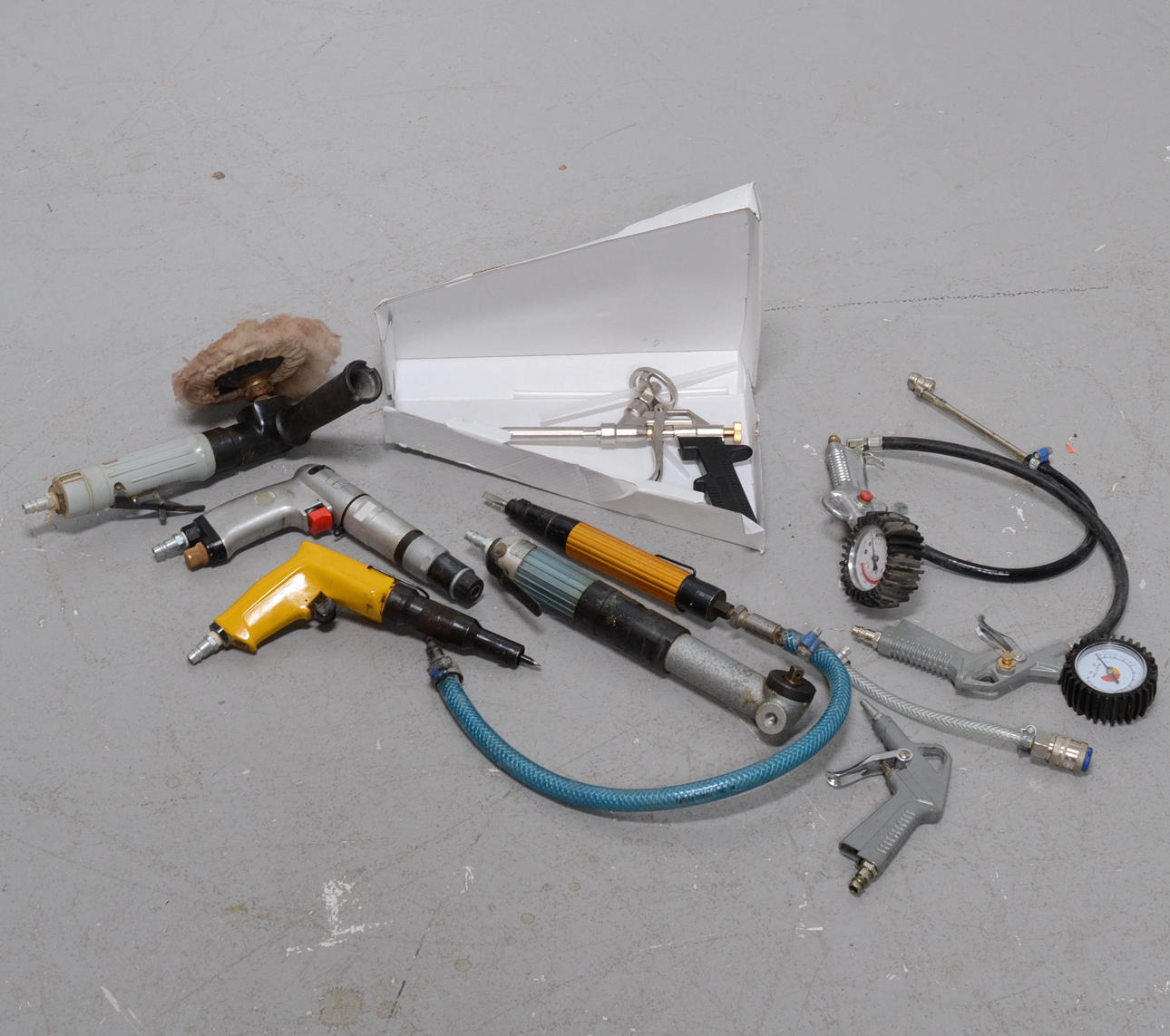 COMPRESSED AIR TOOLS.