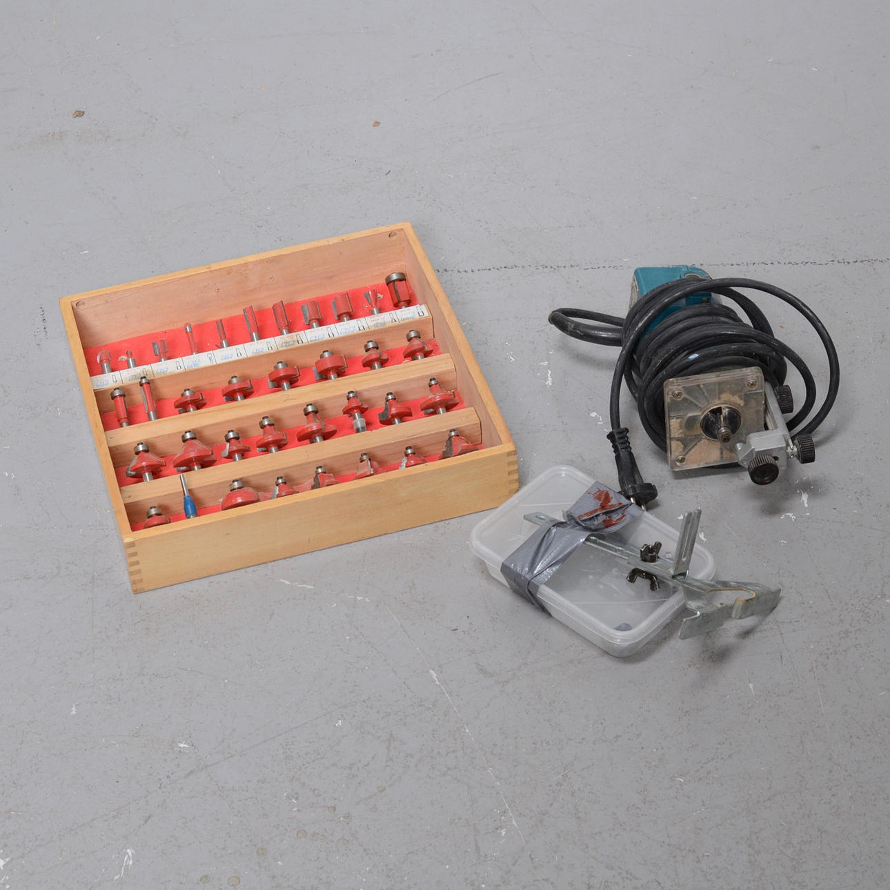 HANDÖVERFRÄS, FRÄSSTÅL.