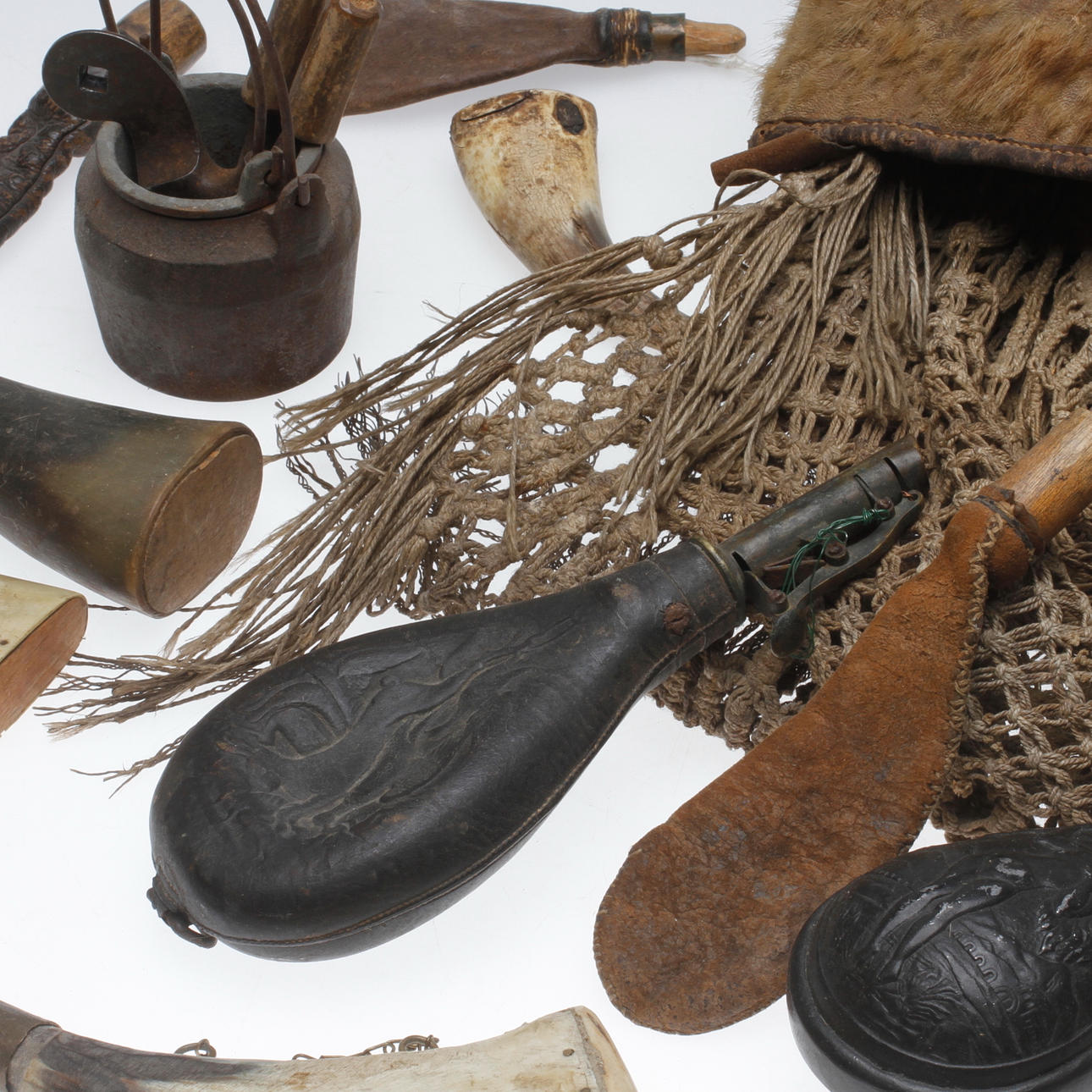 JAKTFÖREMÅL, 1800-1900-tal.