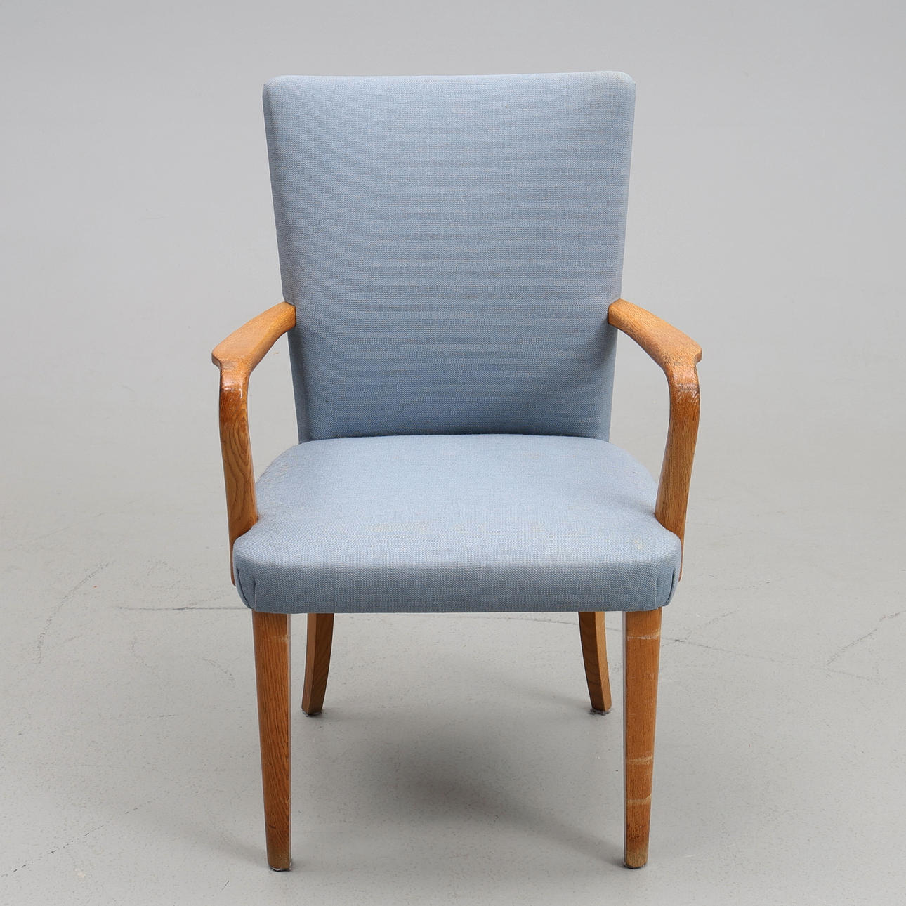 FÅTÖLJ. Ek 1950/60-tal.