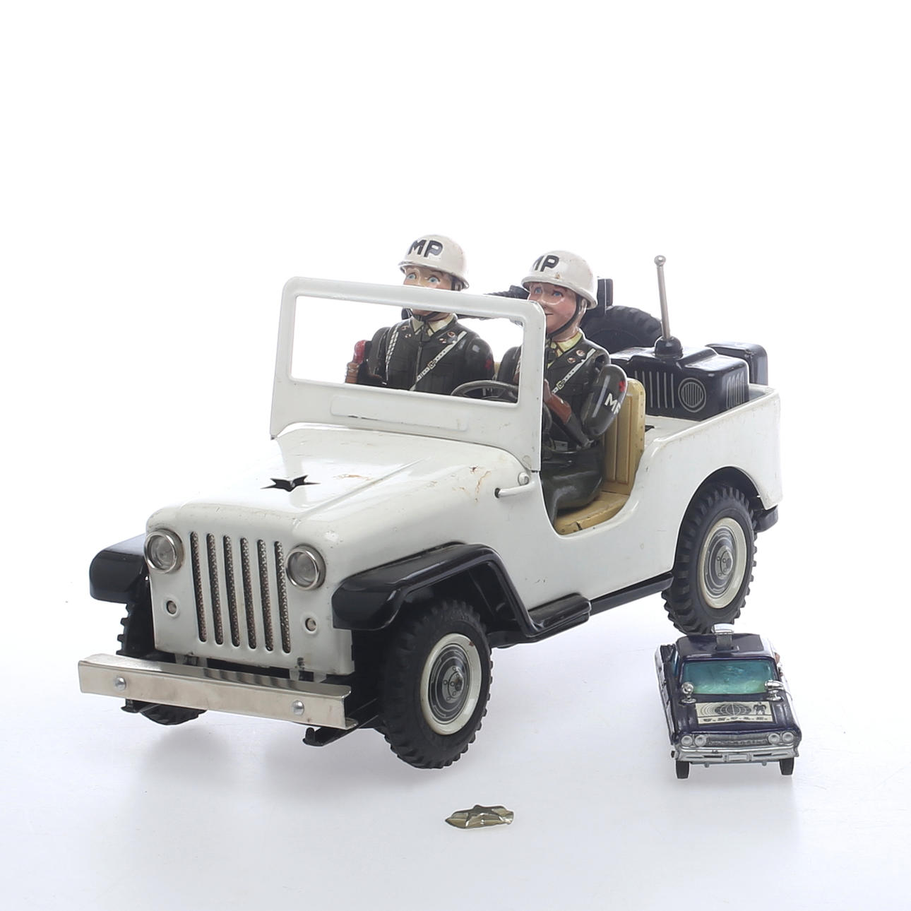 BIL CORGI U.N.C.L.E och JEEP med Militärpoliser, TN Japan, 1960-tal.