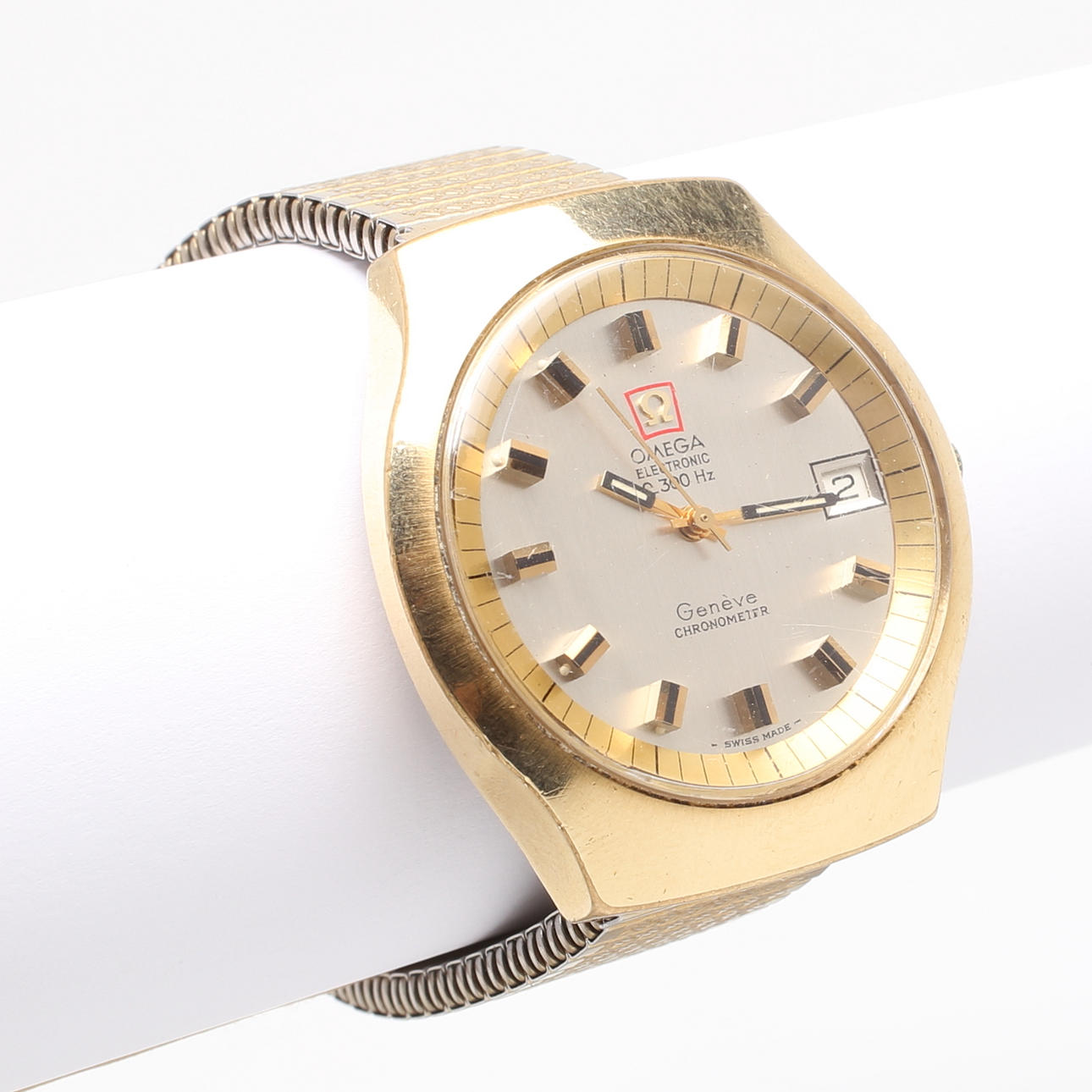 MEN'S WATCH, Omega Electronic Chronometer.