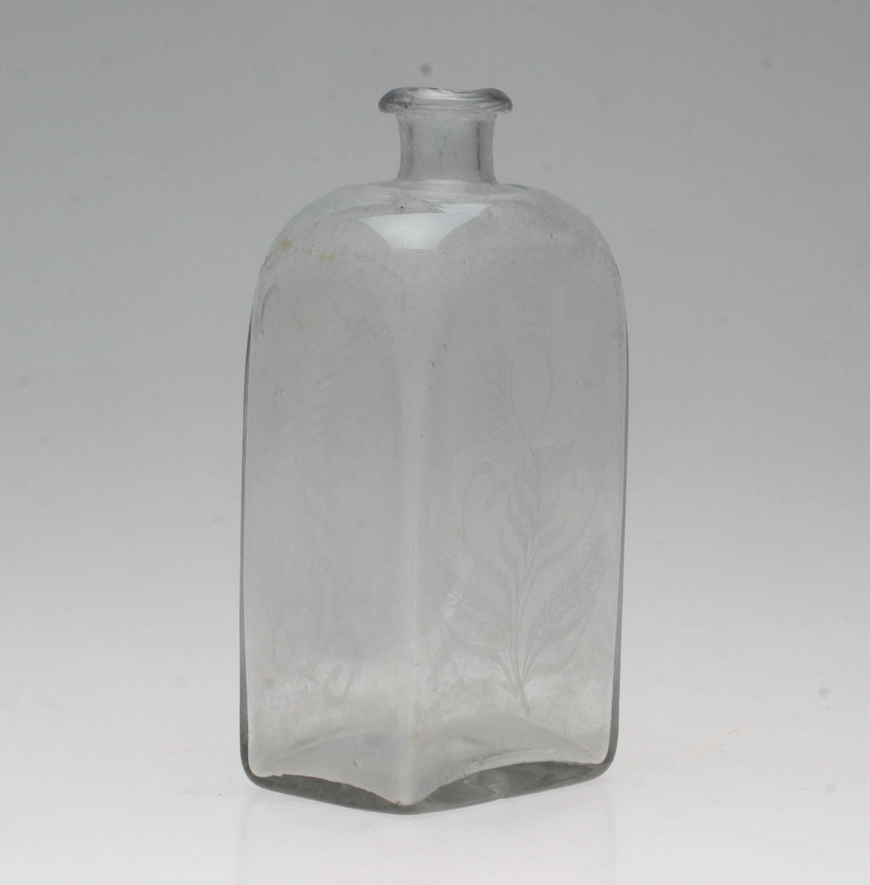 BRÄNNVINSFLASKA, sannolikt Cedersberg, 1800-tal.