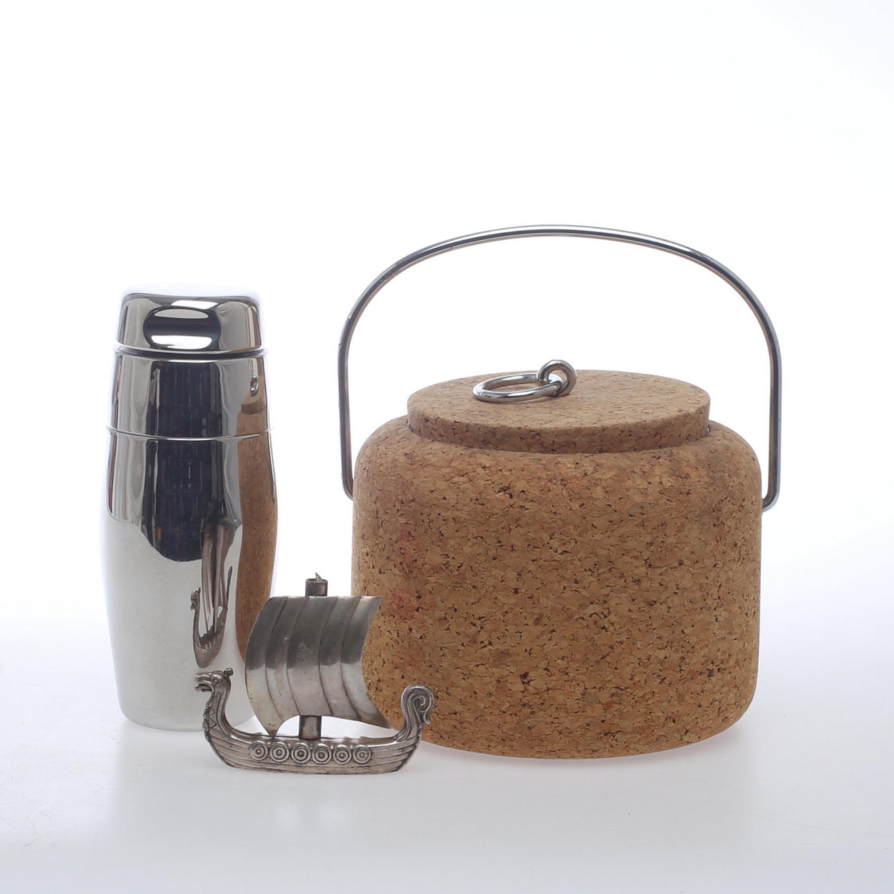 ISHINK, kork, Signe Persson-Melin, Boda Nova, SHAKER, rostfritt stål, Alfra Italy samt KORKSKRUV, metall, 1900-tal.