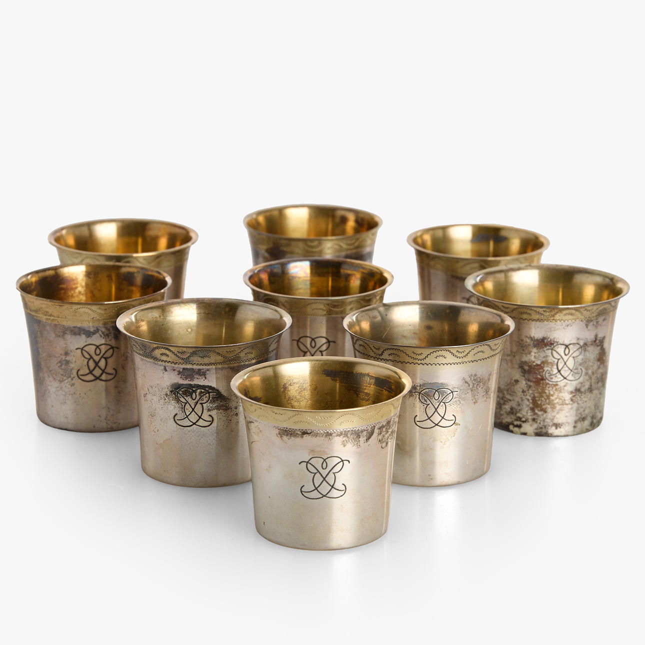 BÄGARE, 9 st, silver, K. Anderson, Stockholm, 1930/40-tal, delvis förgyllda