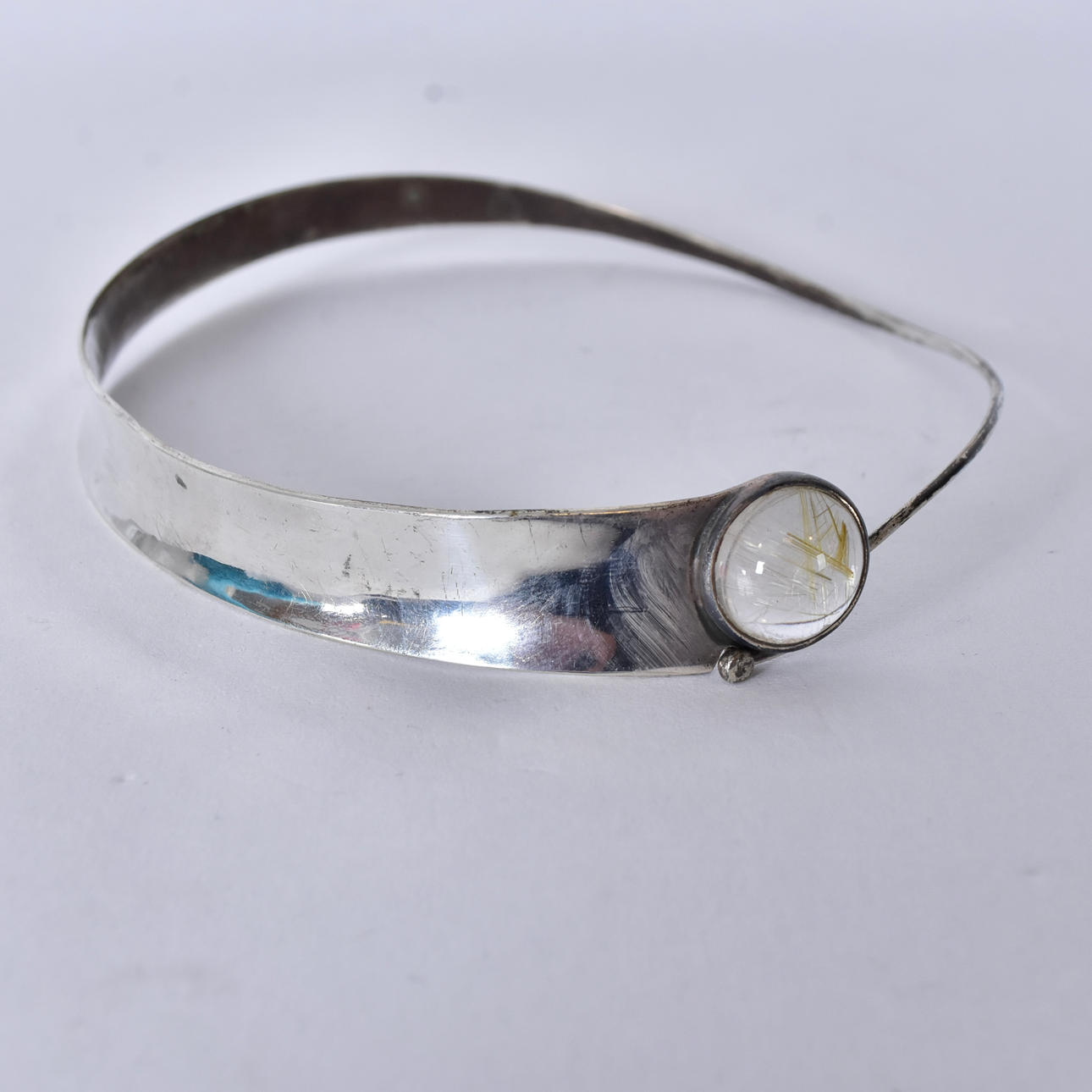 HALSSMYCKE, silver och bergkristall, Frankrike.