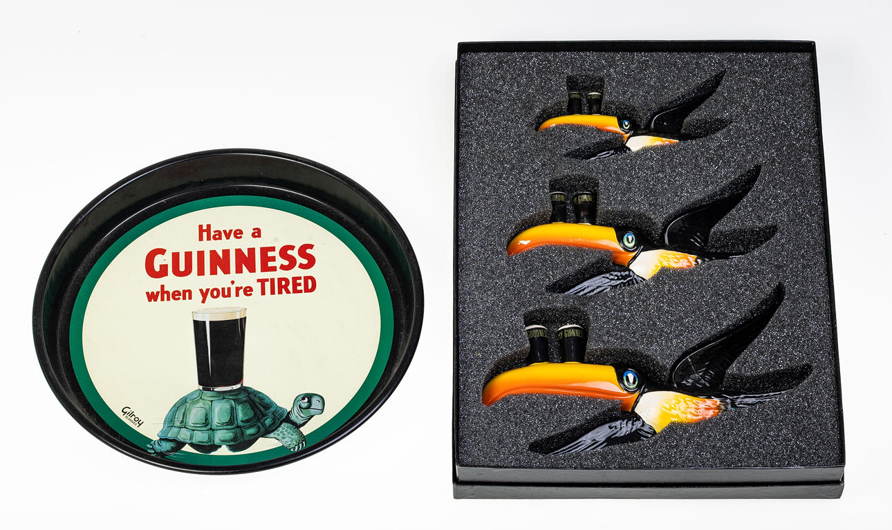 GUINNESS TOUCANS BOXED SET WITH PUB TRAY.