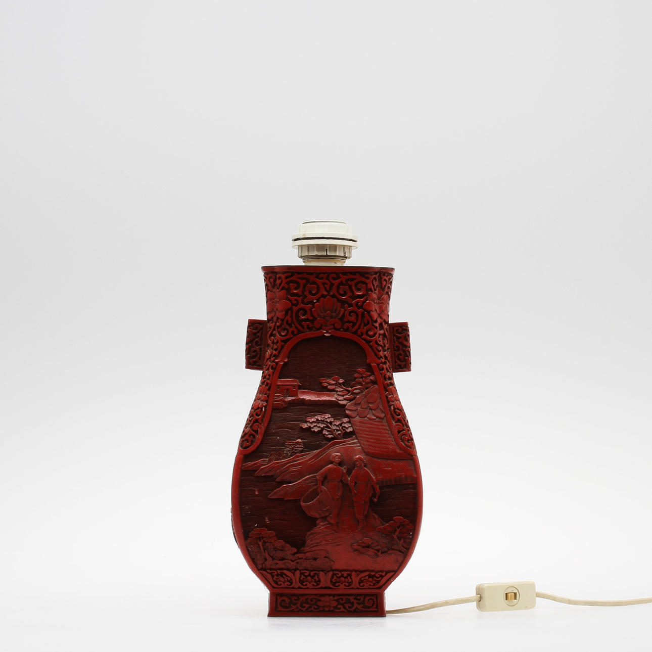 URNA, lack, Kina, 1900-talets första del.