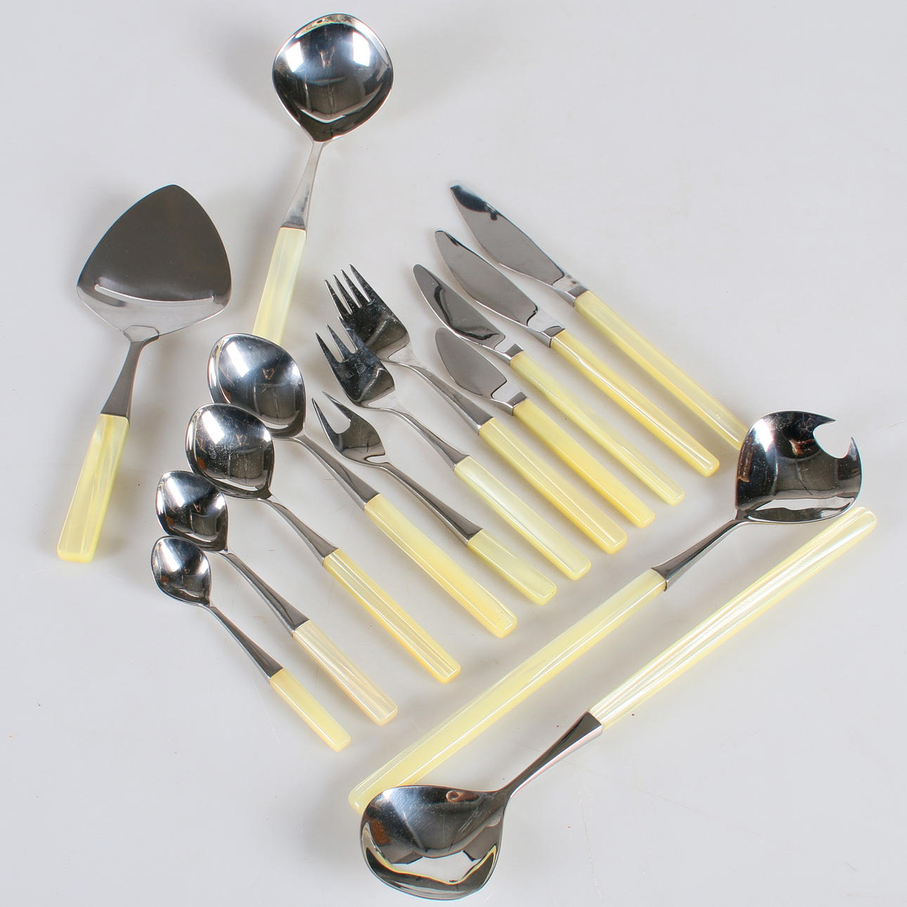 BESTICK, 109 delar, "Opus", Tias Eckhoff, Lundtofte, Danmark.