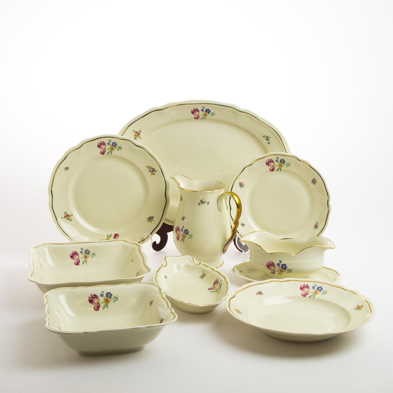 MATSERVIS, 42 delar, Hackefors.