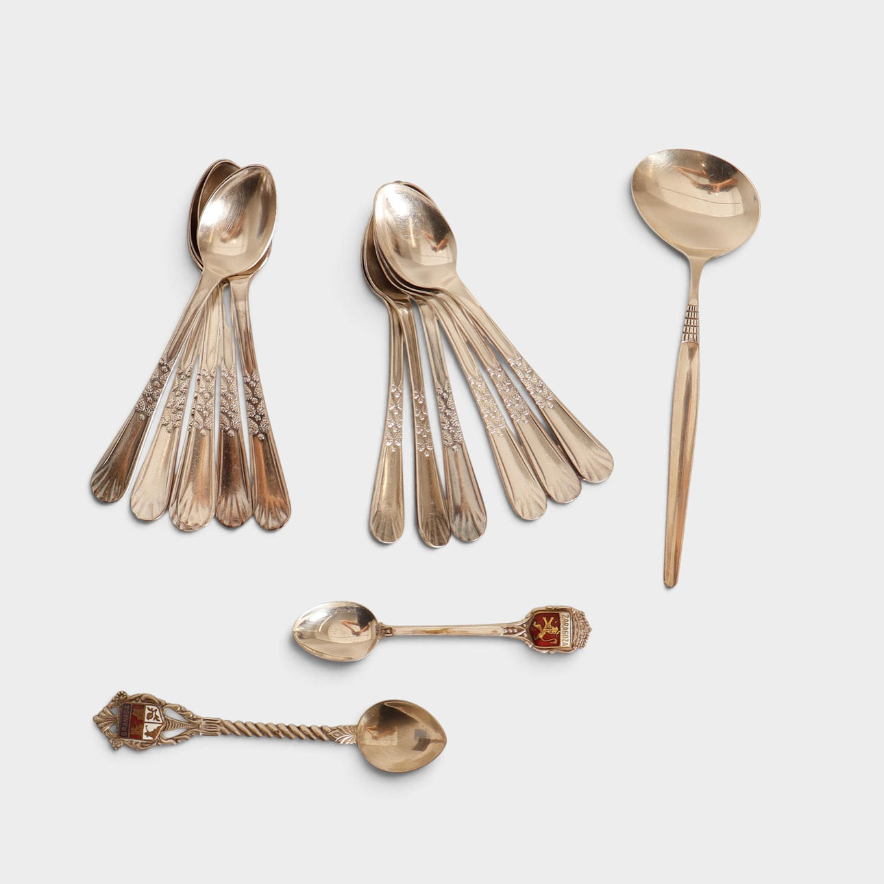 12 teskedar i silver.