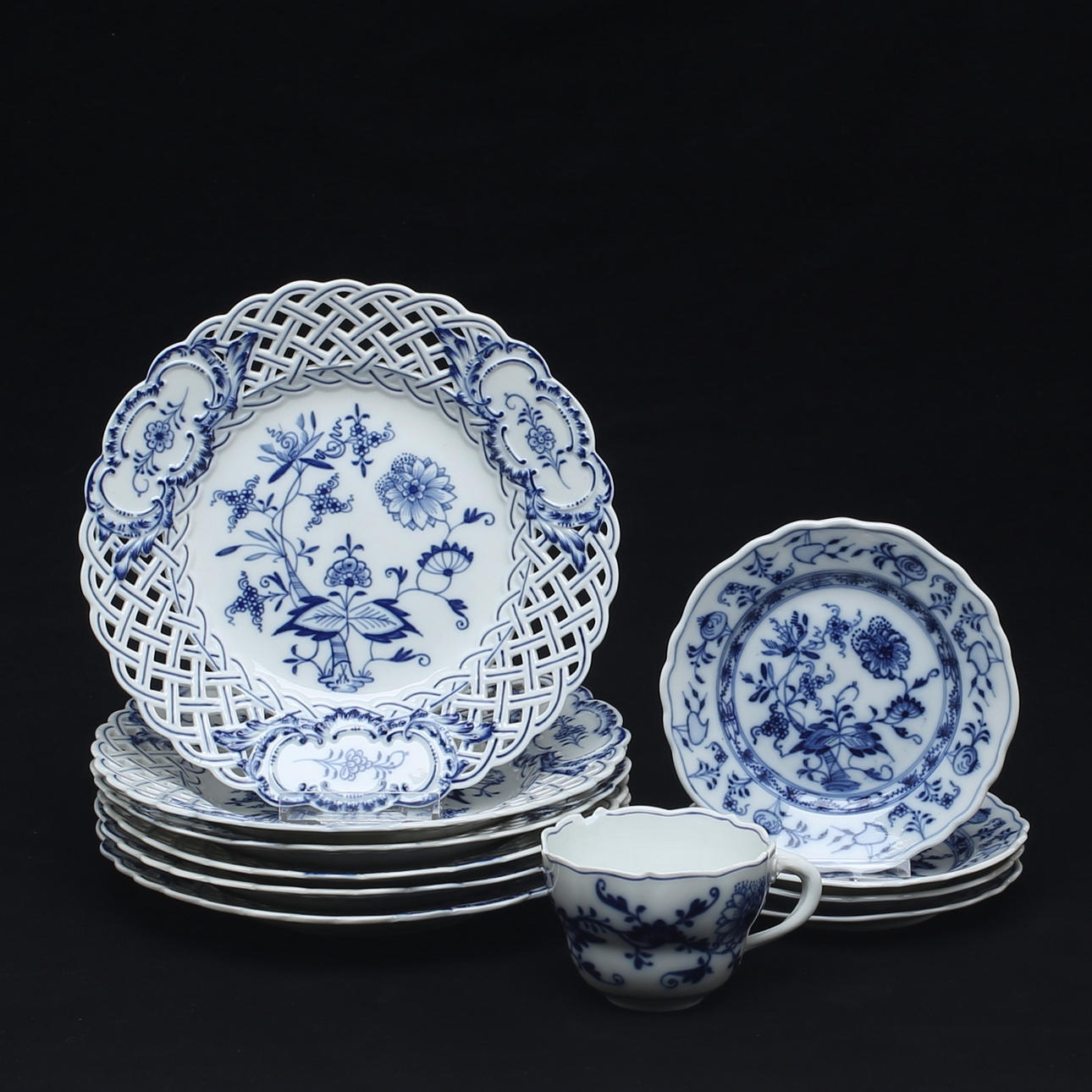 FAT samt KOPP, 11 delar, Meissen.