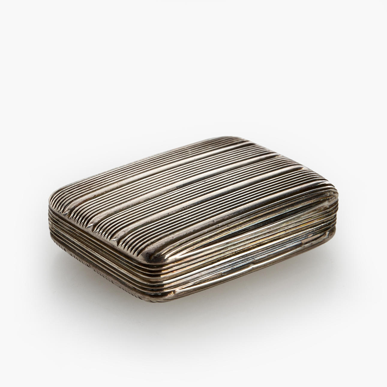 LUKTDOSA/VINAIGRETTE, silver, Birmingham, England, tidigt 1800-tal, invändigt förgylld