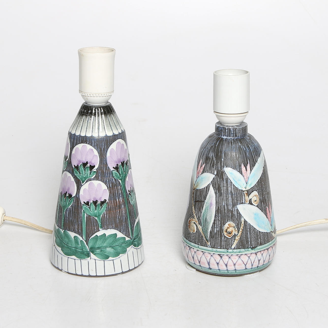 BORDSLAMPOR, 2 st. keramik, bl.a. Alingsås Keramik, 1950/60-tal.