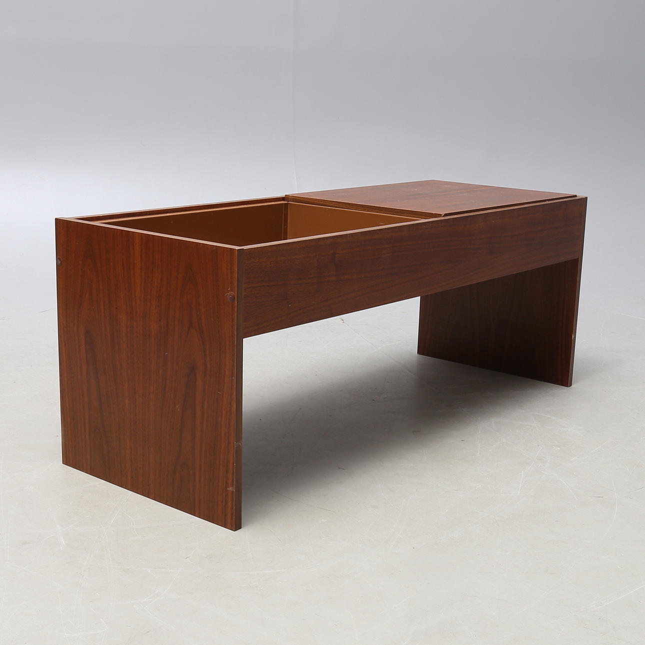 BLOMBORD, mahogny, 1950-/1960-tal.