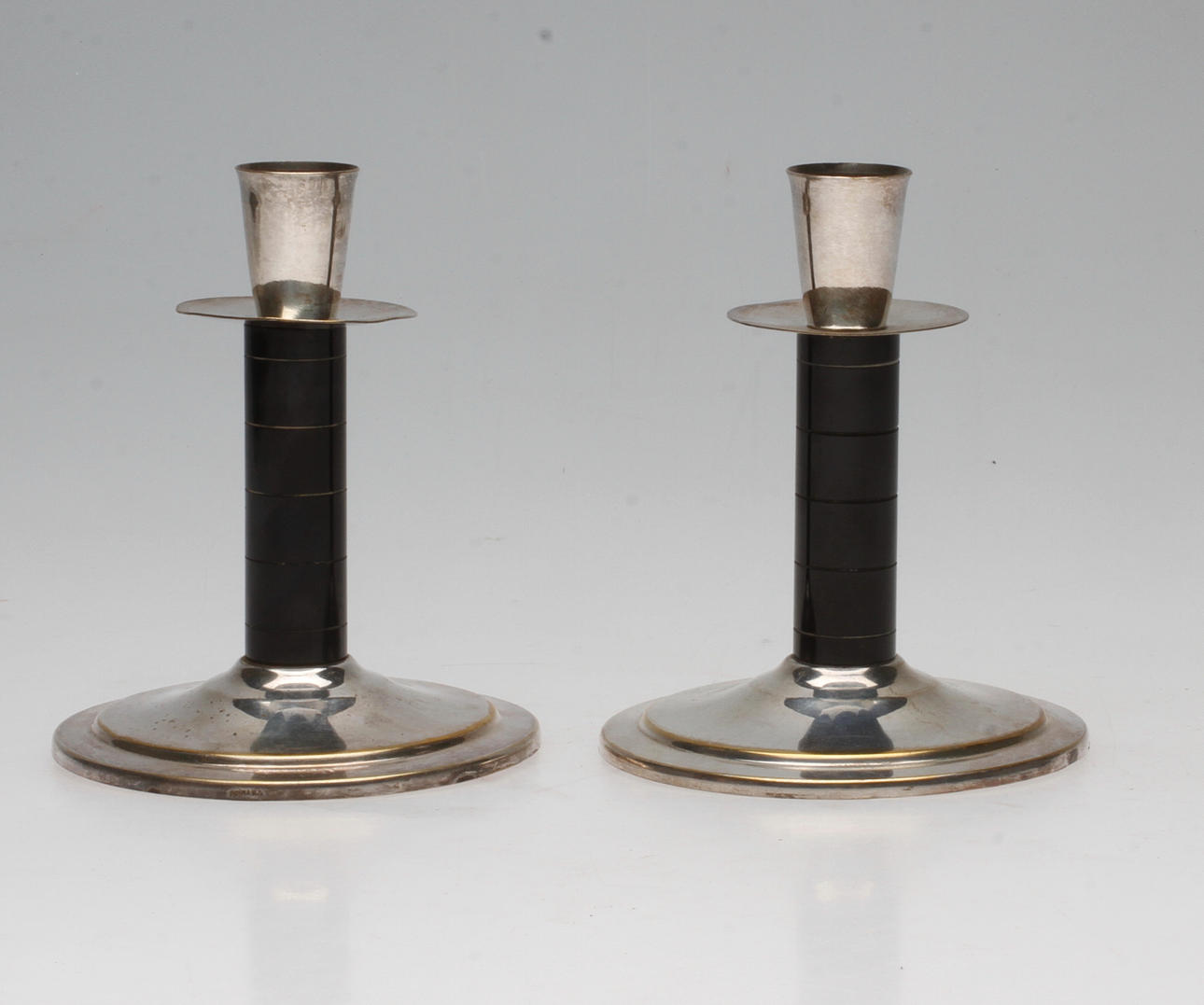 LJUSSTAKAR, ett par, art deco, 1930-tal.