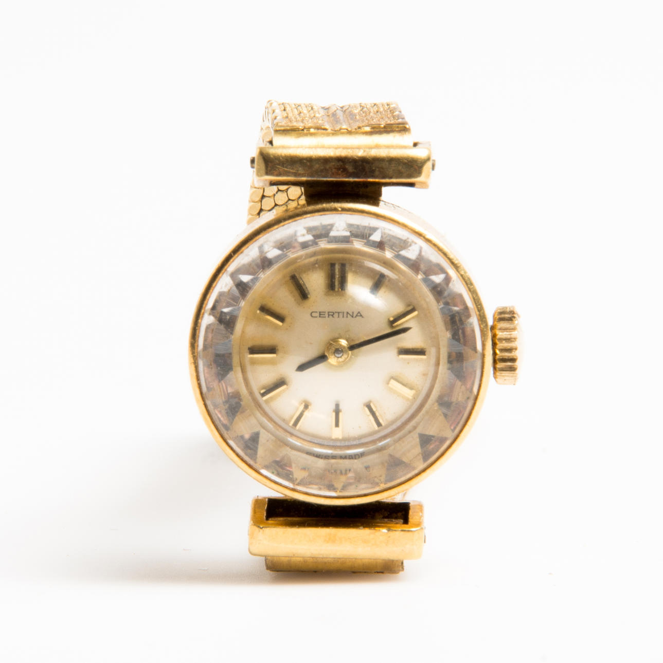 DAMARMBANDSUR, Certina, boetten av 18 K guld.