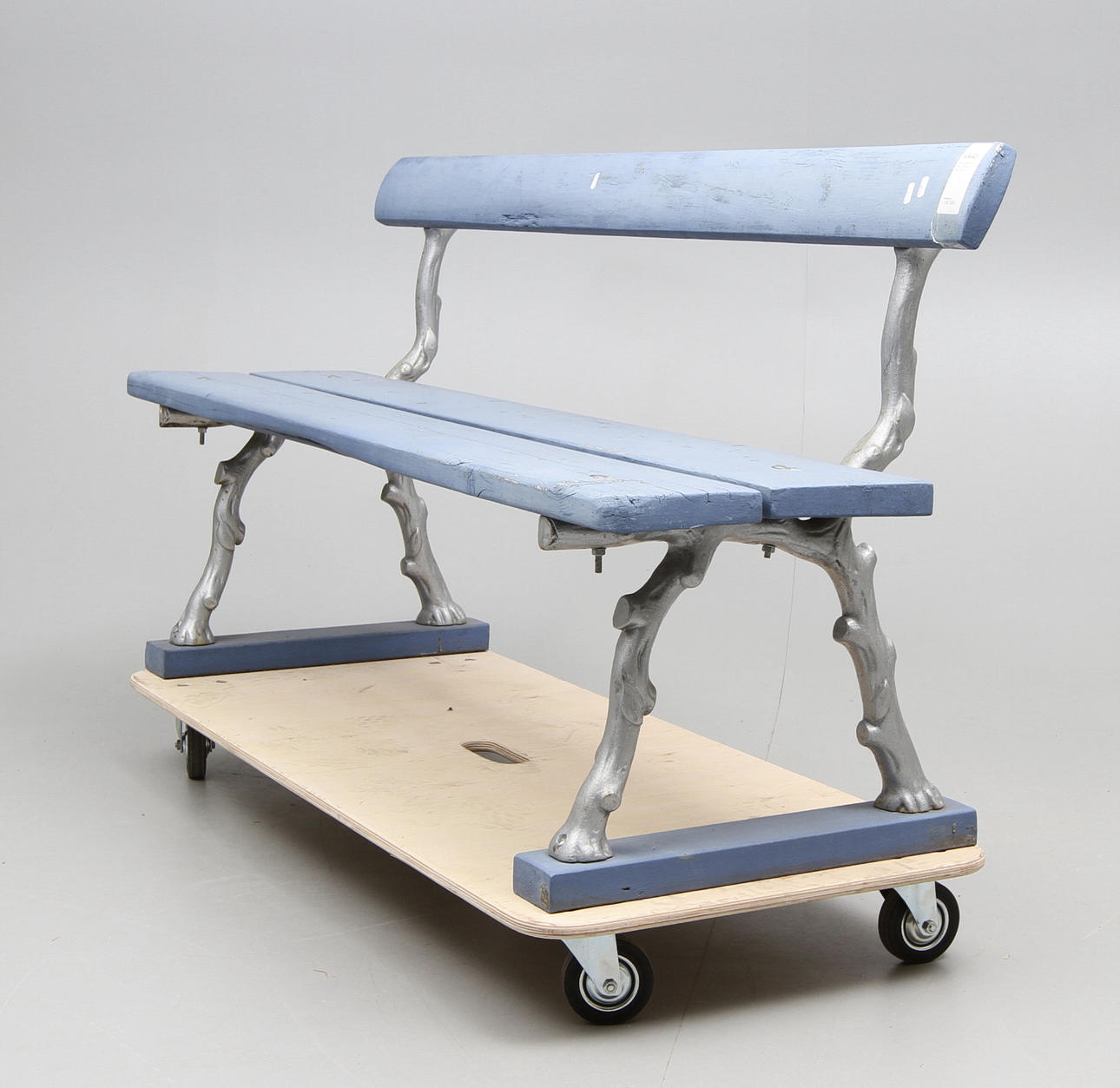 TRÄDGÅRDSBÄNK, 1900-talets första hälft..