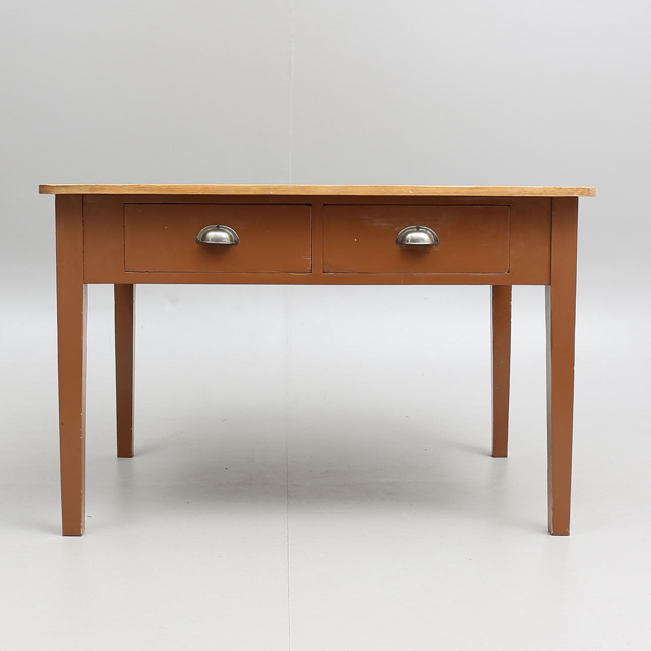 BORD, 1800/1900-tal.