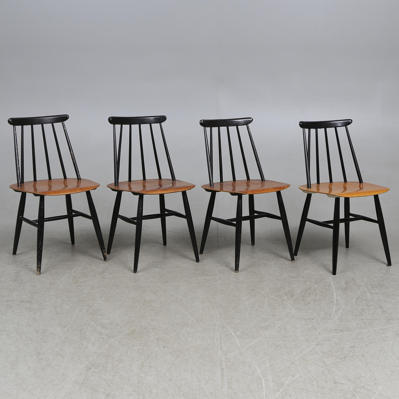 STOLAR, 4 st, "Fanett", Ilmari Tapiovaara, Edsbyverken.