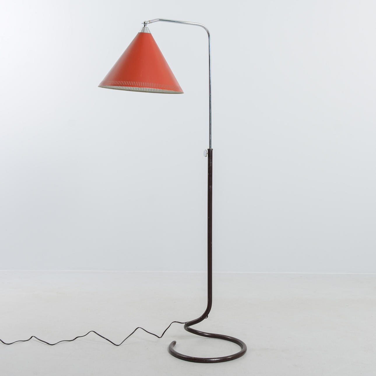 FLOOR LAMP, shade in perforated sheet metal.
