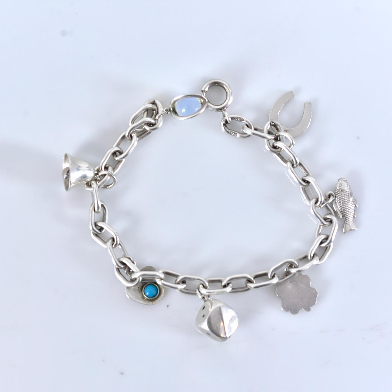 ARMLÄNK, med berlocker, silver.