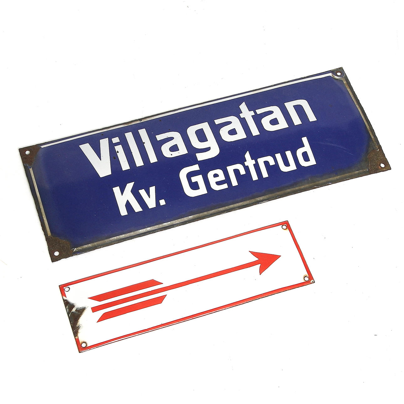 EMALJSKYLT, 2 st. bl.a. "Villagatan Kv. Gertrud", 1900-tal.