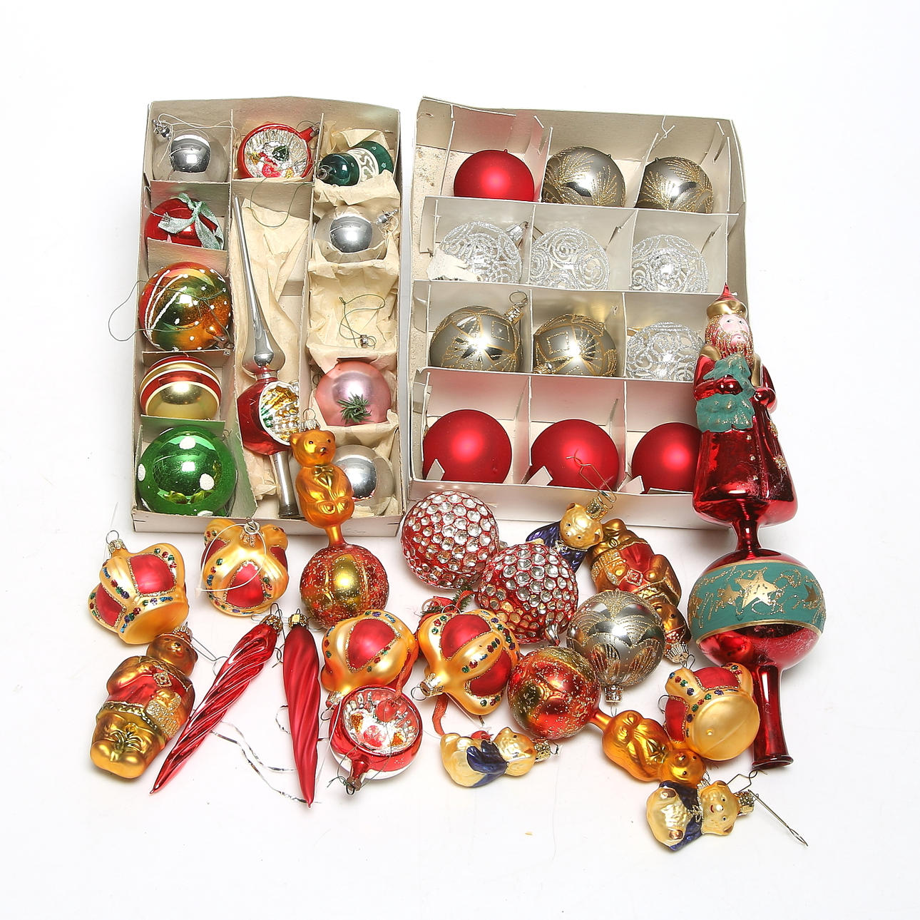 JULGRANSKULOR och JULGRANSSPIROR, ca 40 st, bl.a. från 1900-talets första hälft.