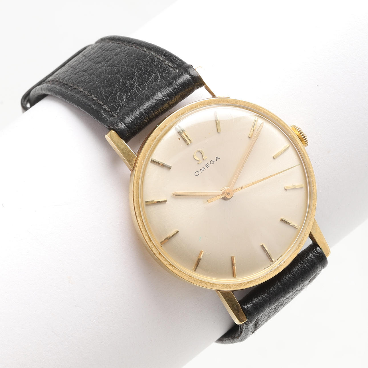 OMEGA, 18K gold. Wristwatch, automatic.