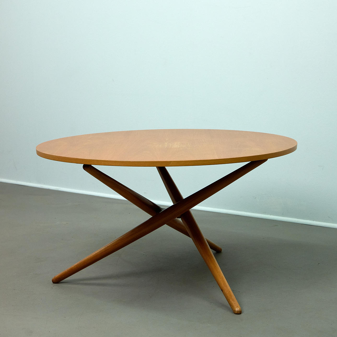JÜRG BALLY. Wohnhilfe / WK, height-adjustable dining table / coffee table, cherry wood, 1950s, Switzerland.