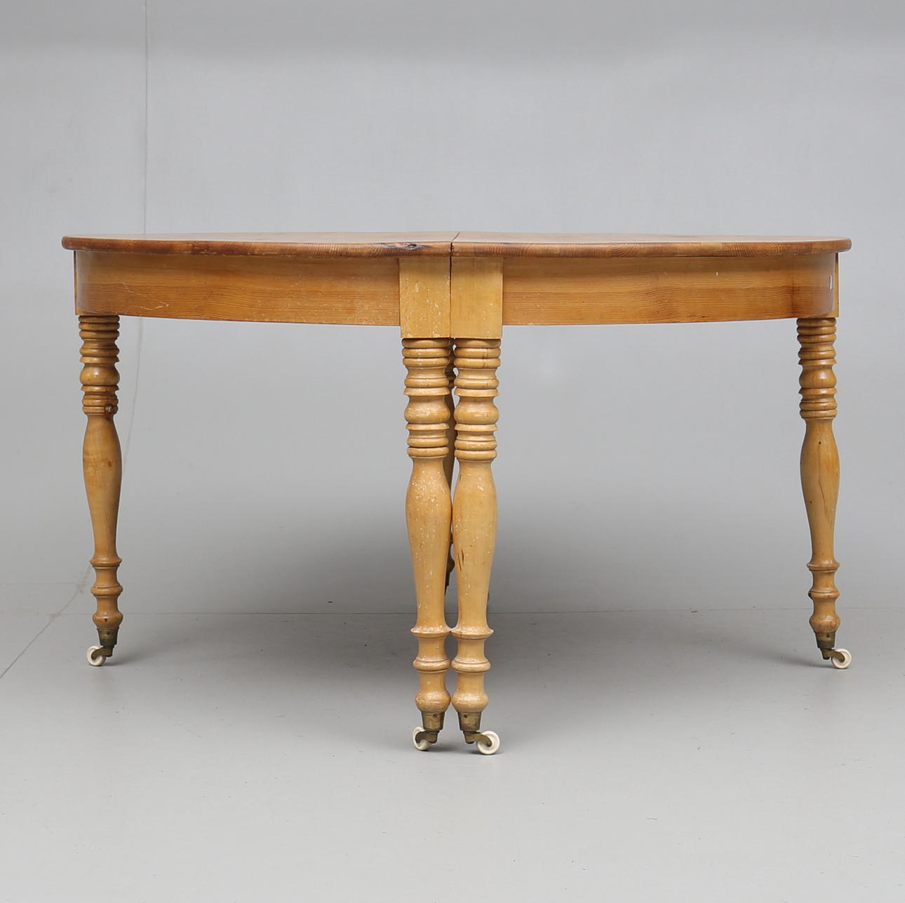 BORD/VÄGGBORD, 1 par, 1800-talets andra hälft.