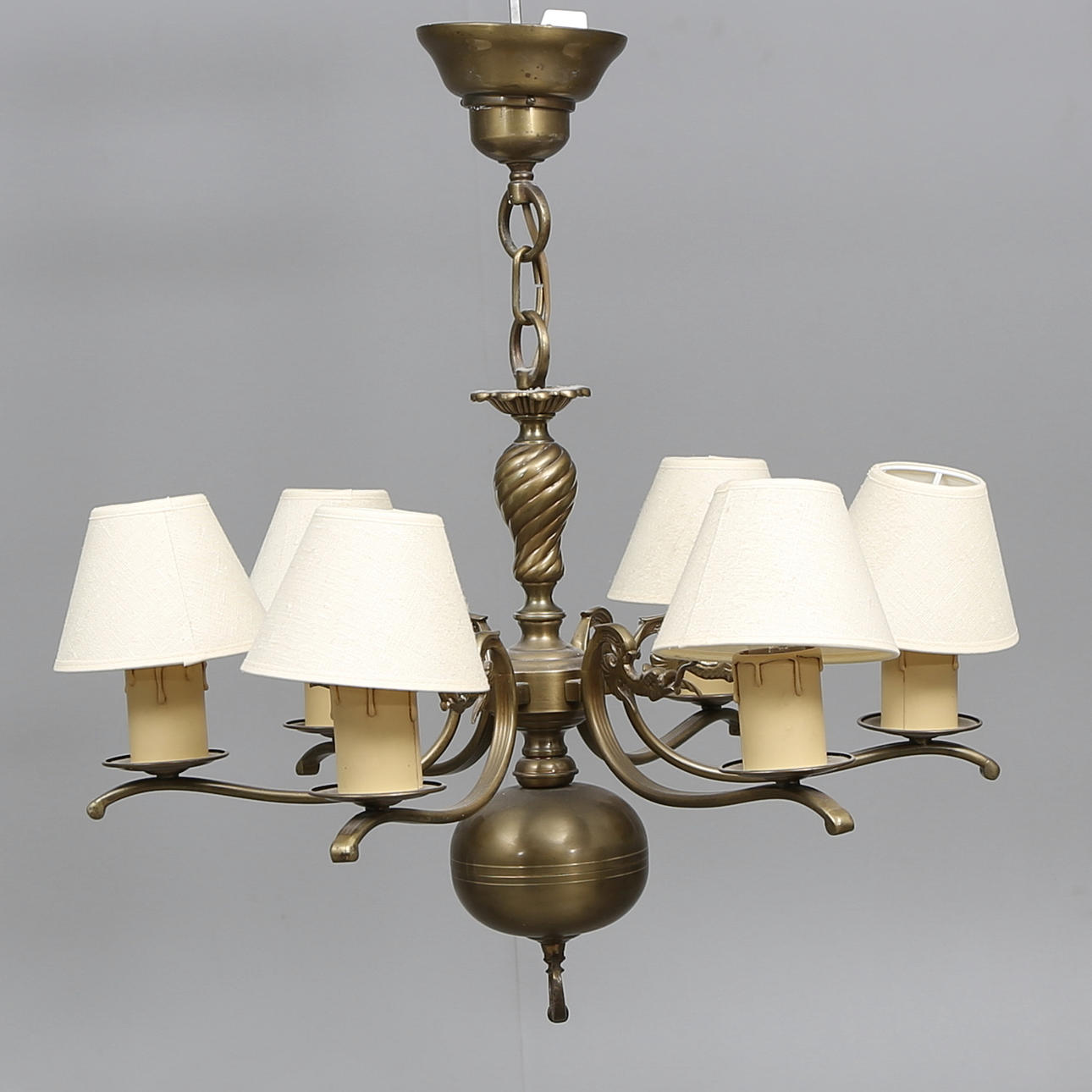 TAKLAMPA, malm, barockstil, 1900-tal, höjd ca. 56 cm.