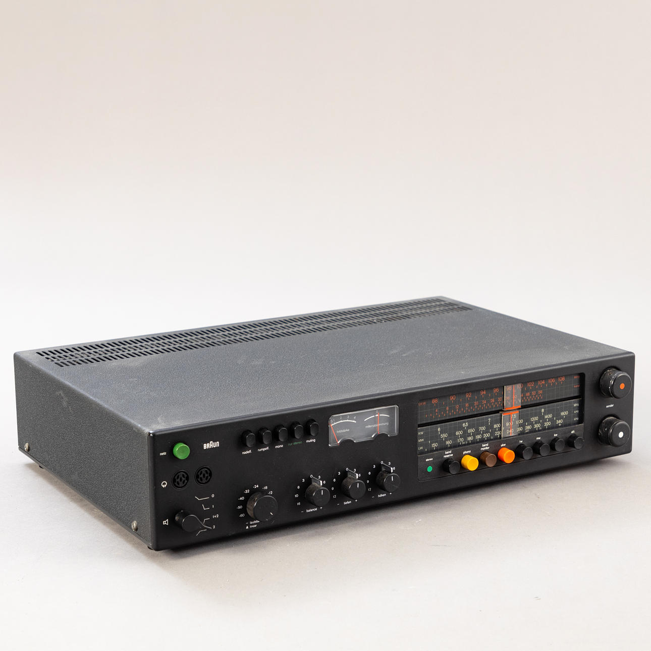 DIETER RAMS. Braun, control unit Regie CEV 520.