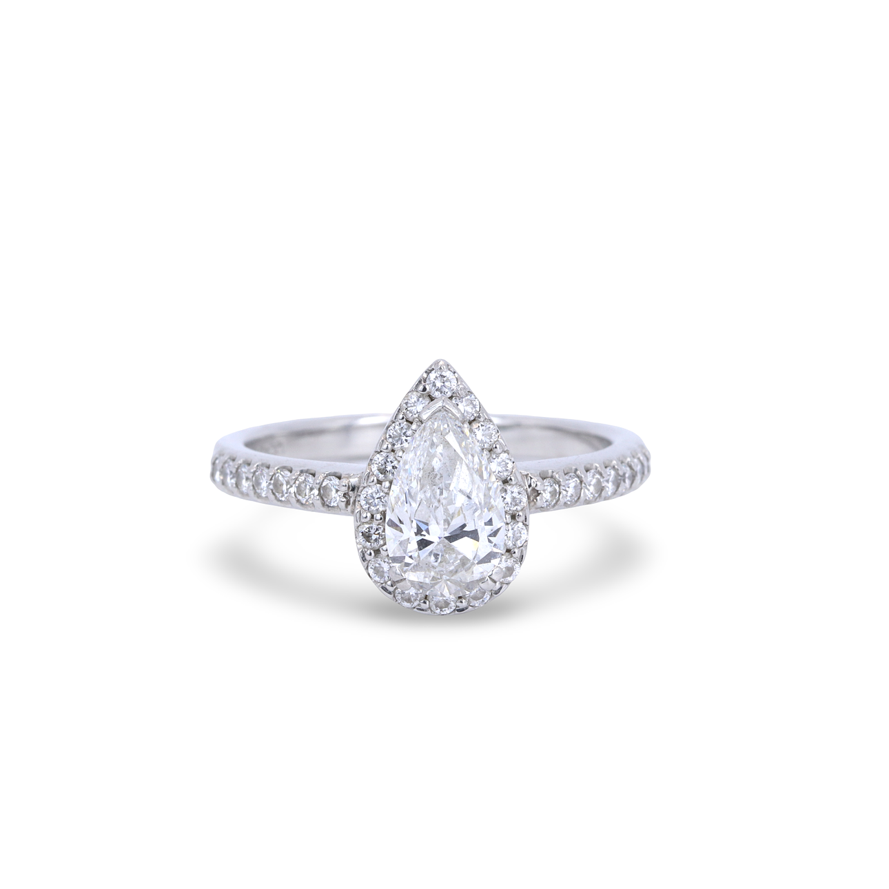 PLATINARING MED DIAMANT 1,05 KT.