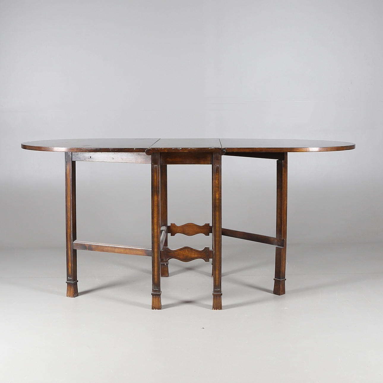 SLAGBORD, björk, 1900-tal.