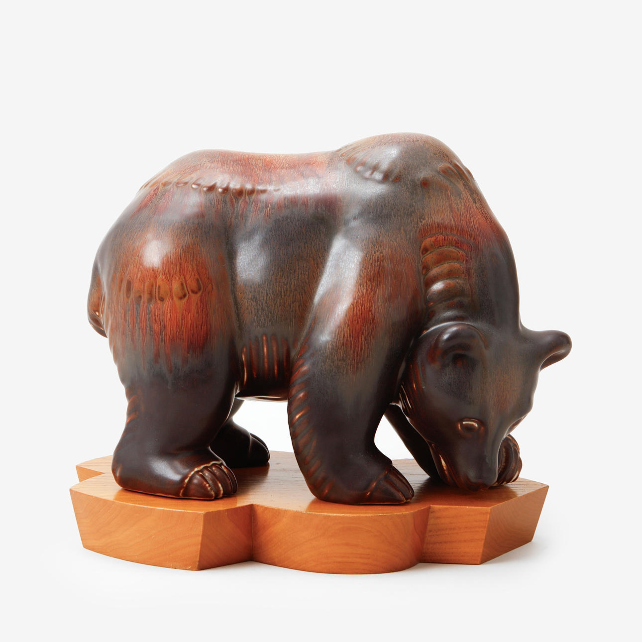 GUNNAR NYLUND. Sculpture, bear, stoneware, Rörstrand, unique.
