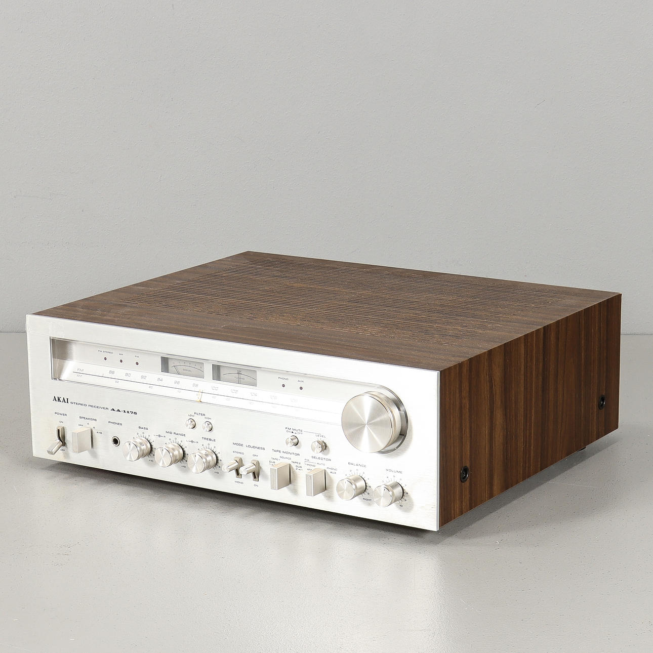 AKAI AA-1175, Receiver, Japan, 1970s.