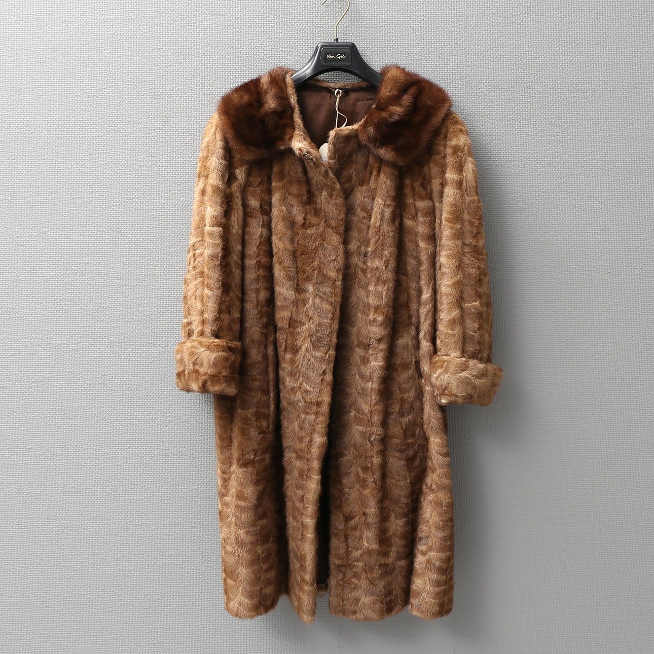 DAMPÄLS, mink.