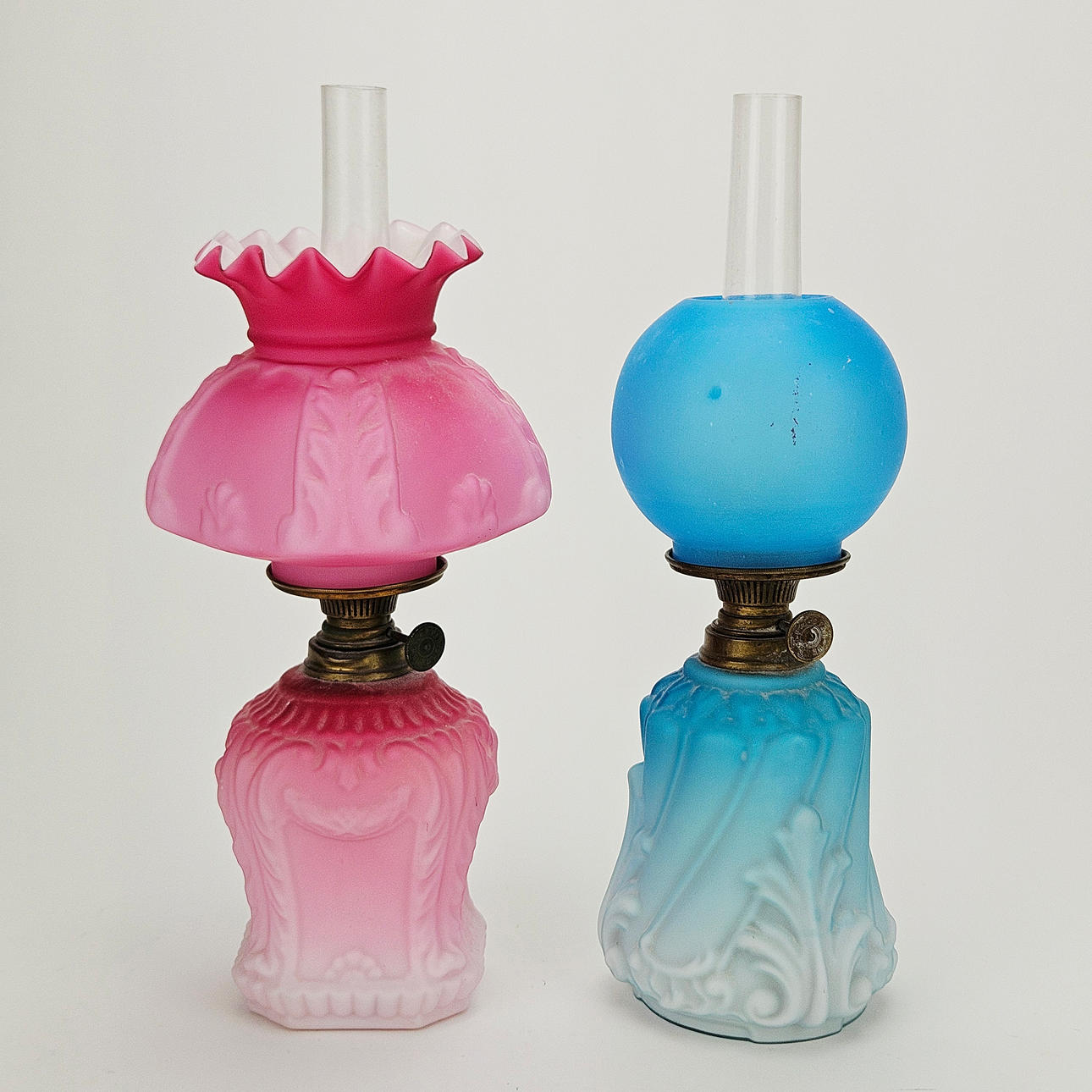 BORDSFOTOGENLAMPOR, 2 st, glas, 1900-tal.