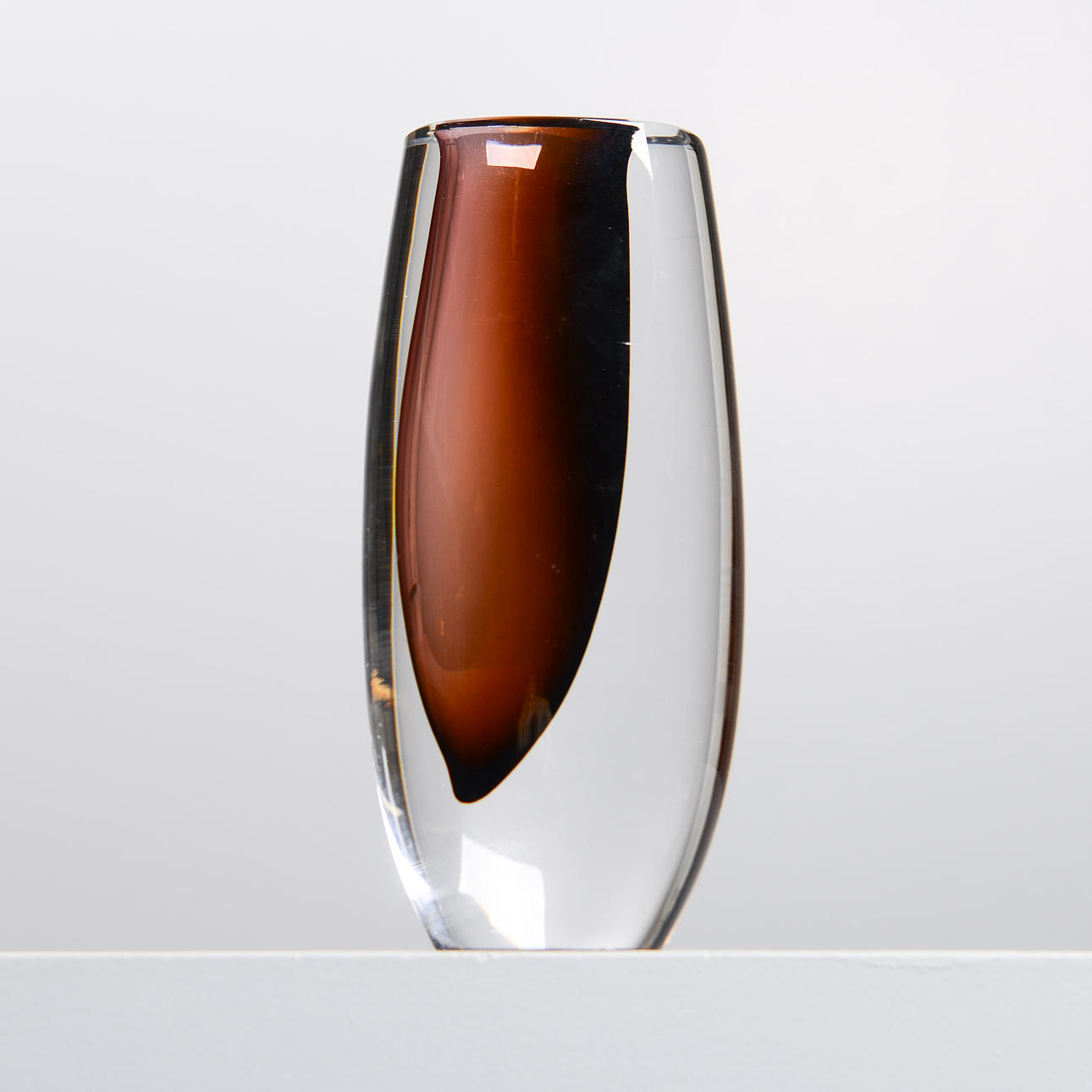 VICKE LINDSTRAND. Vas, glas, Kosta.