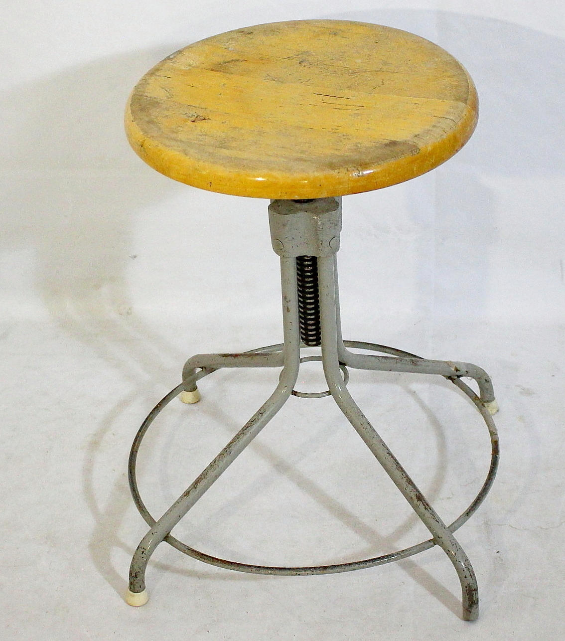 INDUSTRIPALL, trä och metall, snurrmodell.