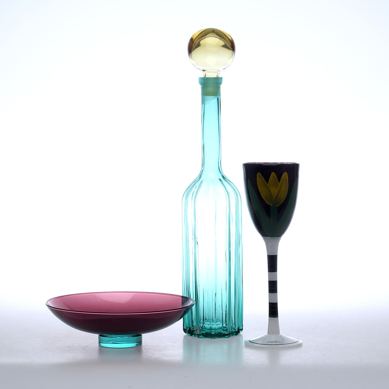 KONSTGLAS 3 delar, Royal Copenhagen, U Hydman Vallien samt Älghult.