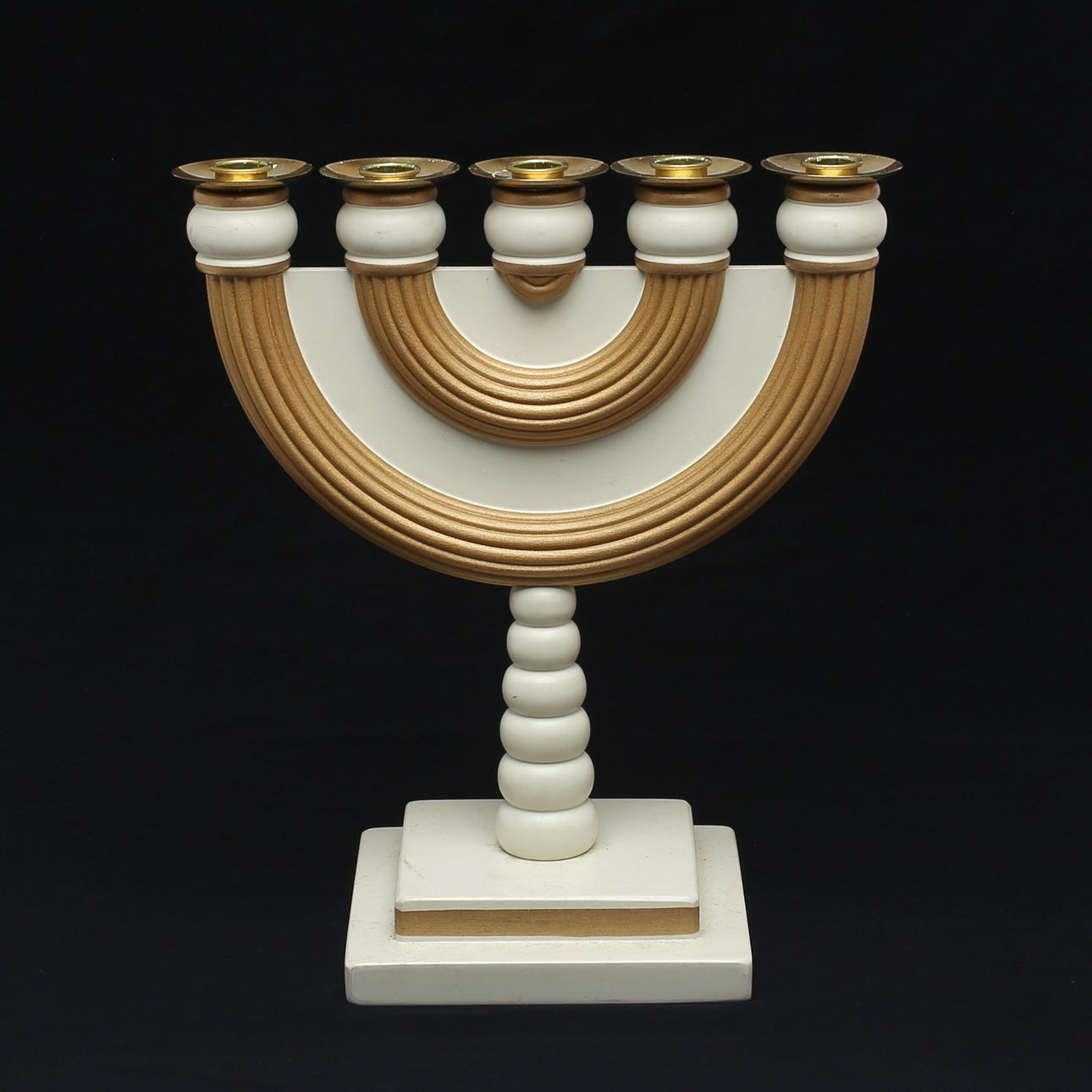 KANDELABER, trä, "Bergmansstaken", Sandbergs Art Center, Nora.